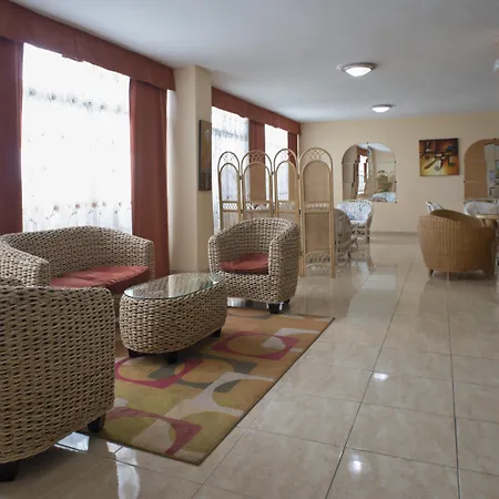 Servatur Caribe Aparthotel Playa de las Americas (Tenerife)