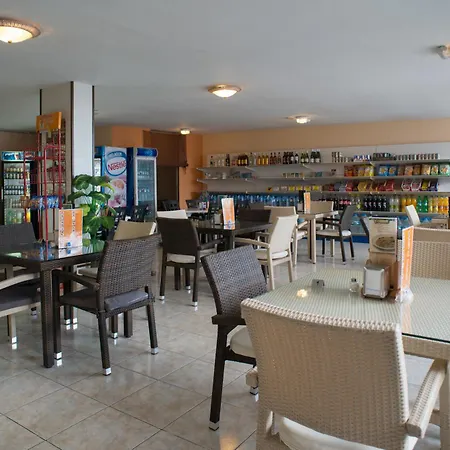 Aparthotel Servatur Caribe Playa de las Americas (Tenerife)