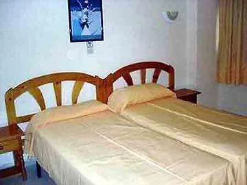 Servatur Caribe Aparthotel 3*