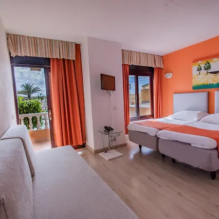 Lejlighedshotel Servatur Caribe Playa de las Américas