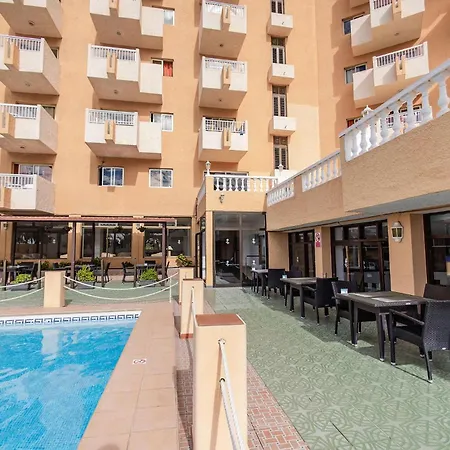 Lejlighedshotel Servatur Caribe 3*